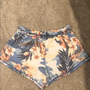 altar’ state super soft shorts size small